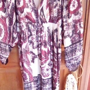 Bohemian V-Neck Long Sleeve Maxi Dress in Burgundy Paisley